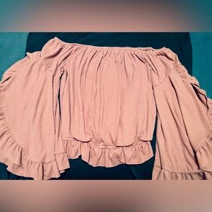 Willow and root over the shoulder top with flowy sleeves